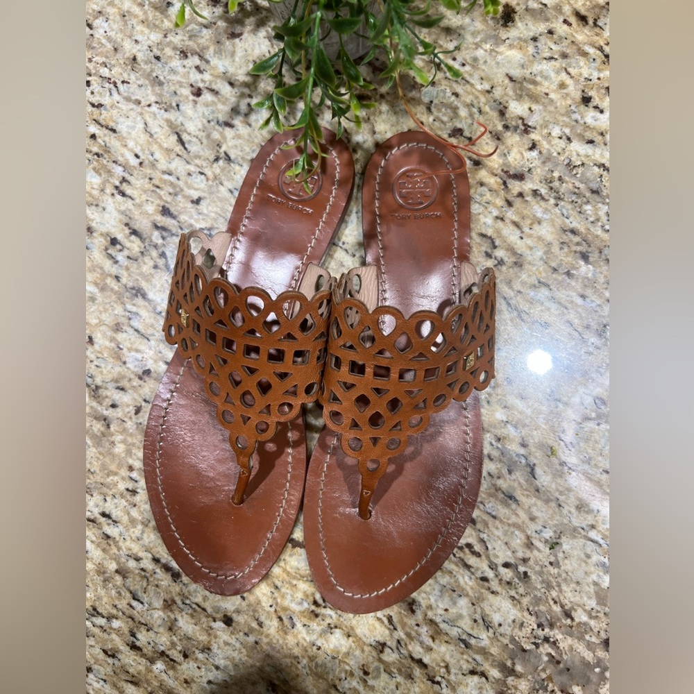 Tory Burch Leather Lasercut Accent Brown Slides 9.5